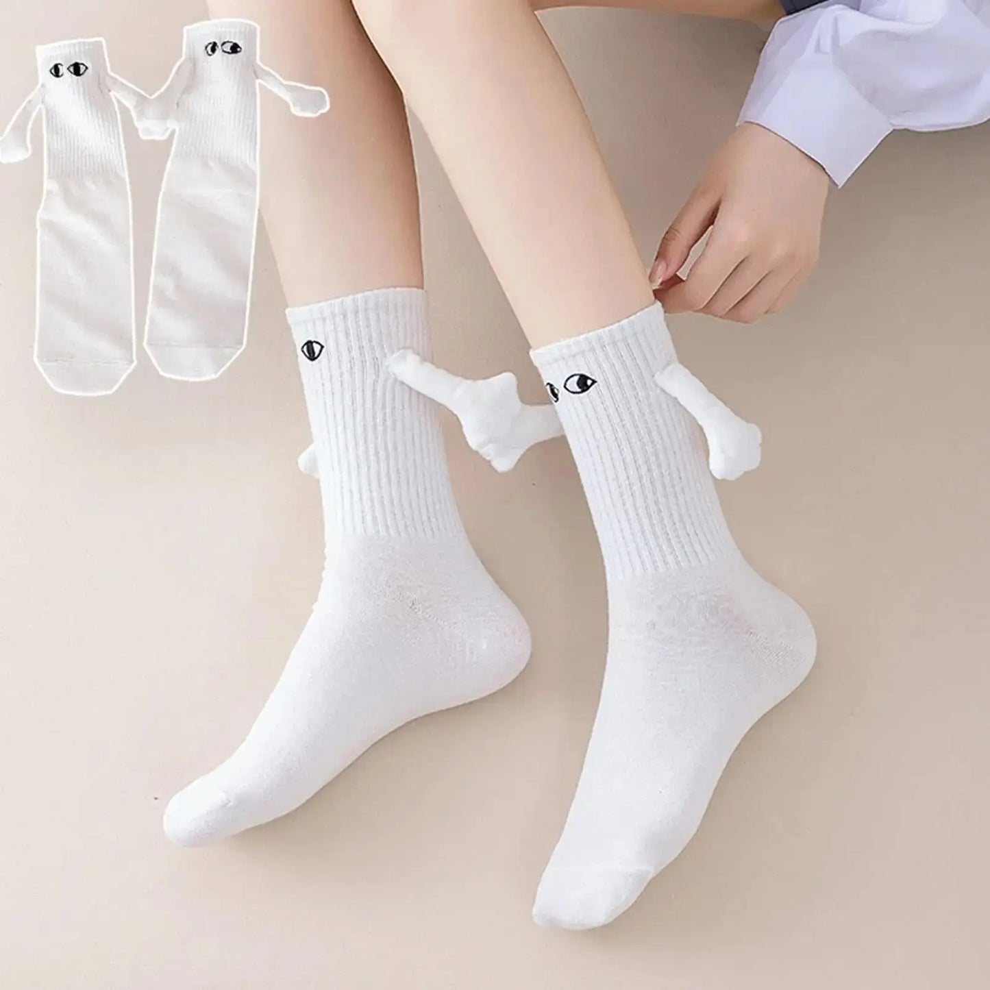 Magnetic Attraction Cartoon Eye Couple Socks